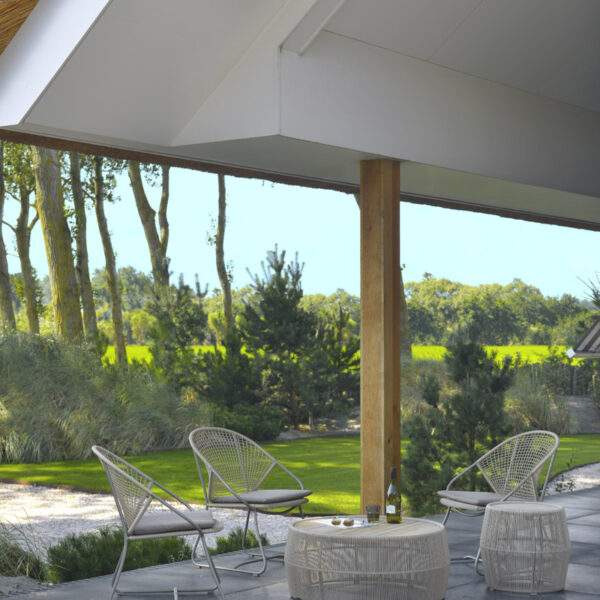 2015-max-and-luuk-amelia-lounge-chair-isla-coffee-table-and-side-table_1