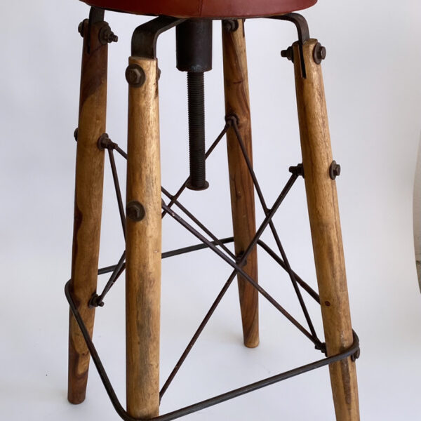 Σκαμπώ μπαρ Iron/wood/leather
