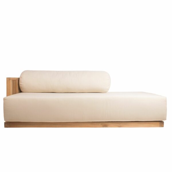 white-CODE0253-IDFA