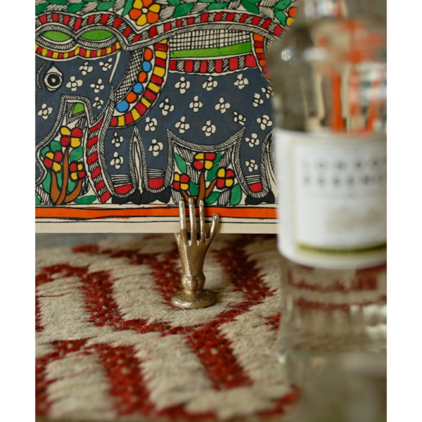 white-jana-hand-cardholder-doing-goods-1.10.40.003.921.4-irisdorine2019-web-853x1024