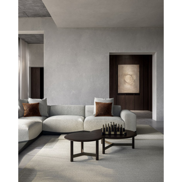 white-2D241BC7-2740-4A9F-91BB-08CF79621D96