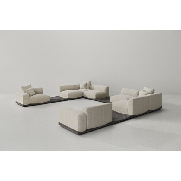 white-C1CA5A02-F214-46B2-AE3A-9E508E7915E1