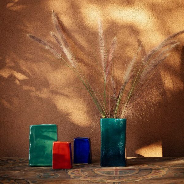 Nomad Noisette Vase - Emerald, 9.5x11xH21