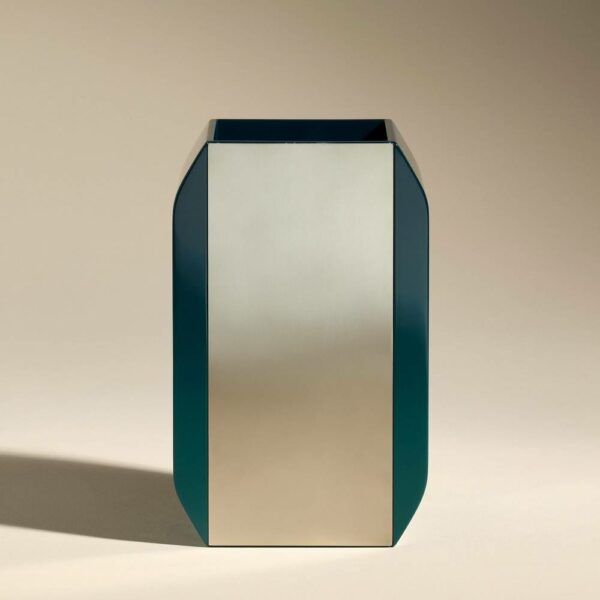 Oscar Vase - Emerald, 13.6x10xH13.6