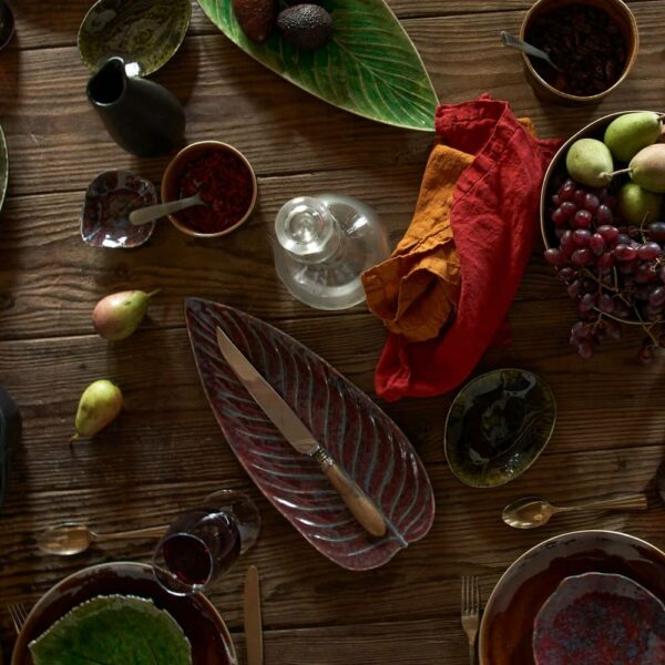 Riviera Strelizia Leaf -  Stoneware, 39,8×17,2×H3,6