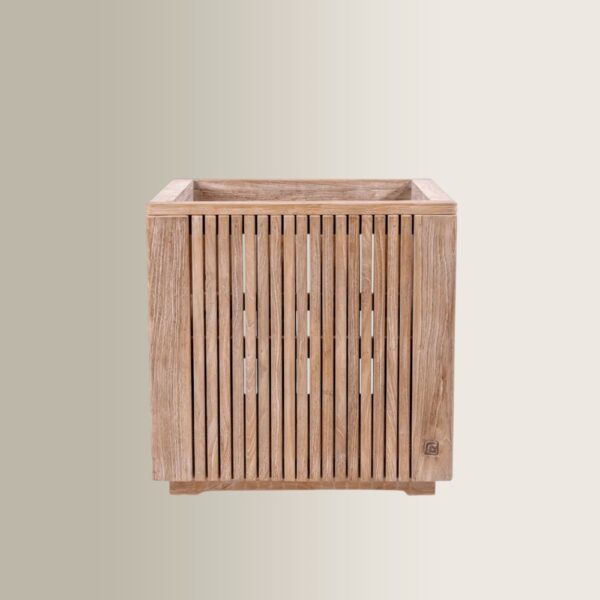 Nora Large Planter